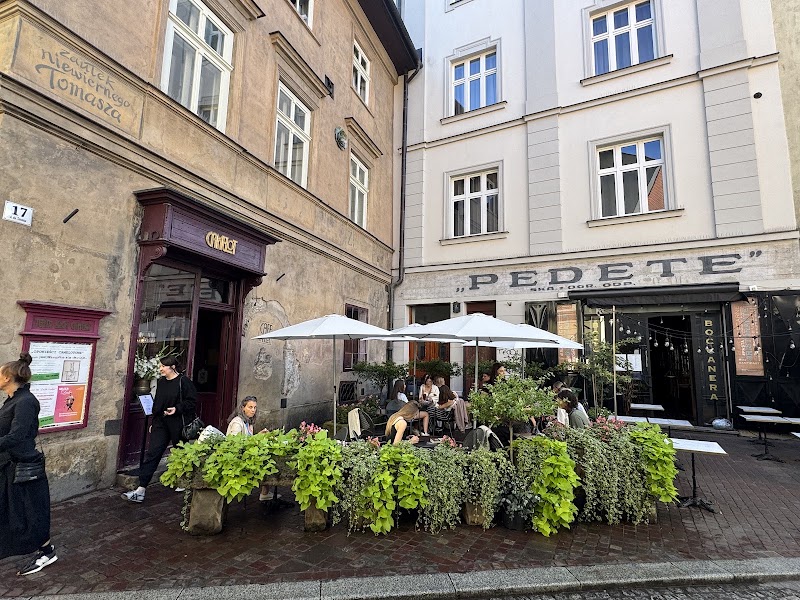 Camelot Cafe