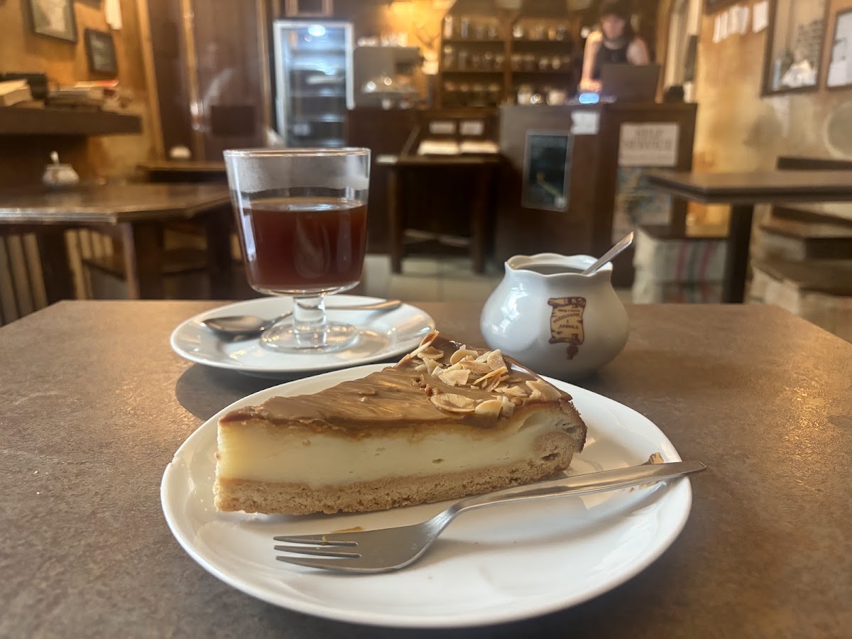 Pożegnanie z Afryką — Cafe